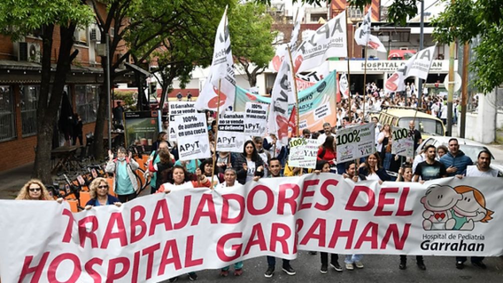 Los trabajadores del Hospital Garrahan fueron al Senado: "Nuestros reclamos no han encontrado respuesta"